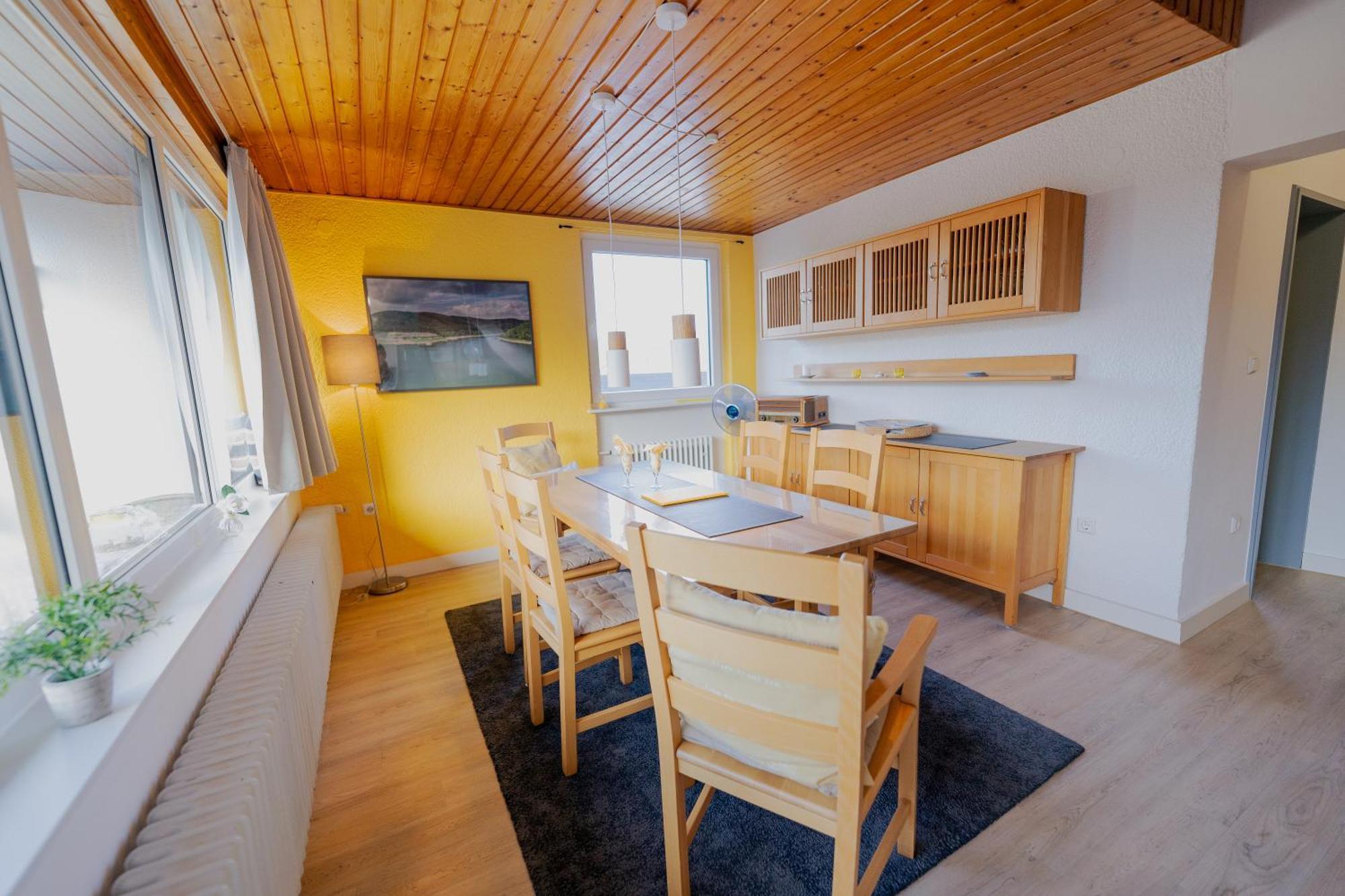 Ferienhaus Schoene Aussicht Ferienwohnung Gelb Hemfurth-Edersee Exteriör bild
