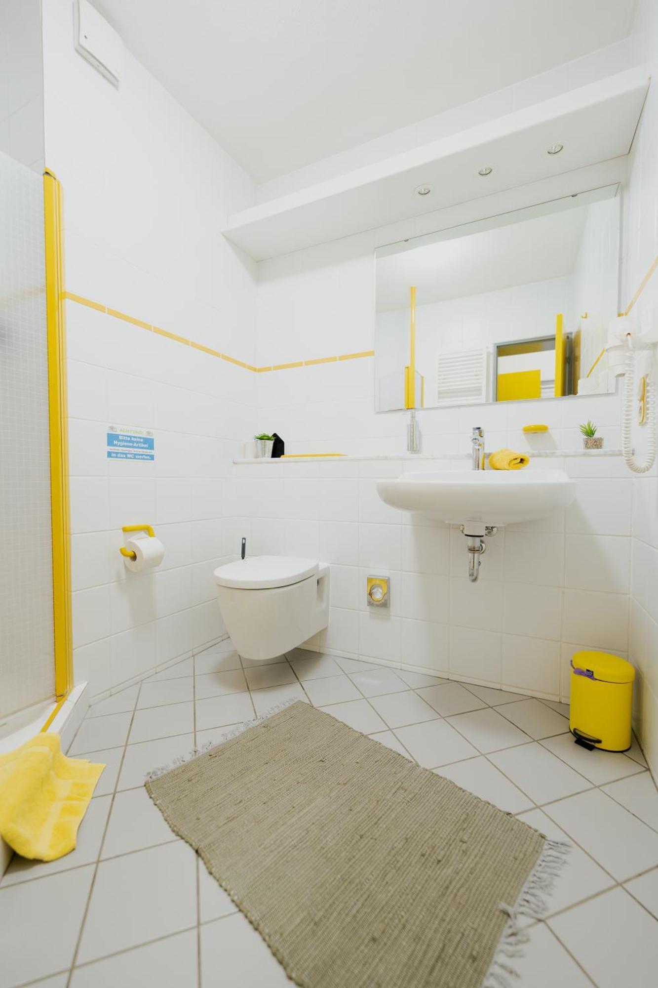 Ferienhaus Schoene Aussicht Ferienwohnung Gelb Hemfurth-Edersee Exteriör bild
